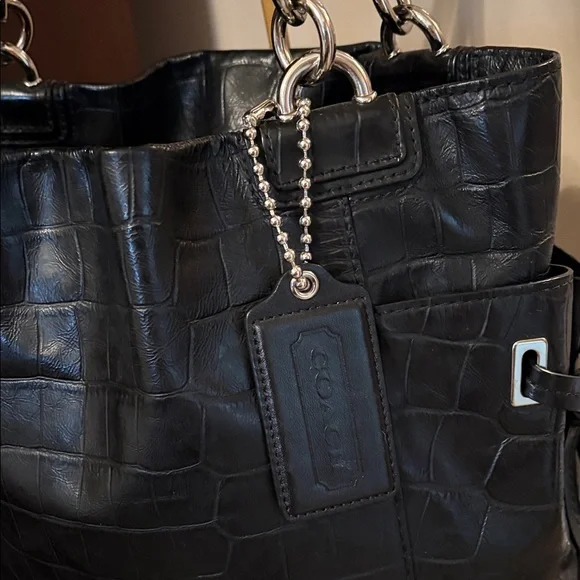 Coach Black Leather Hobo Bag J0971-14509 - Picture 2 of 13